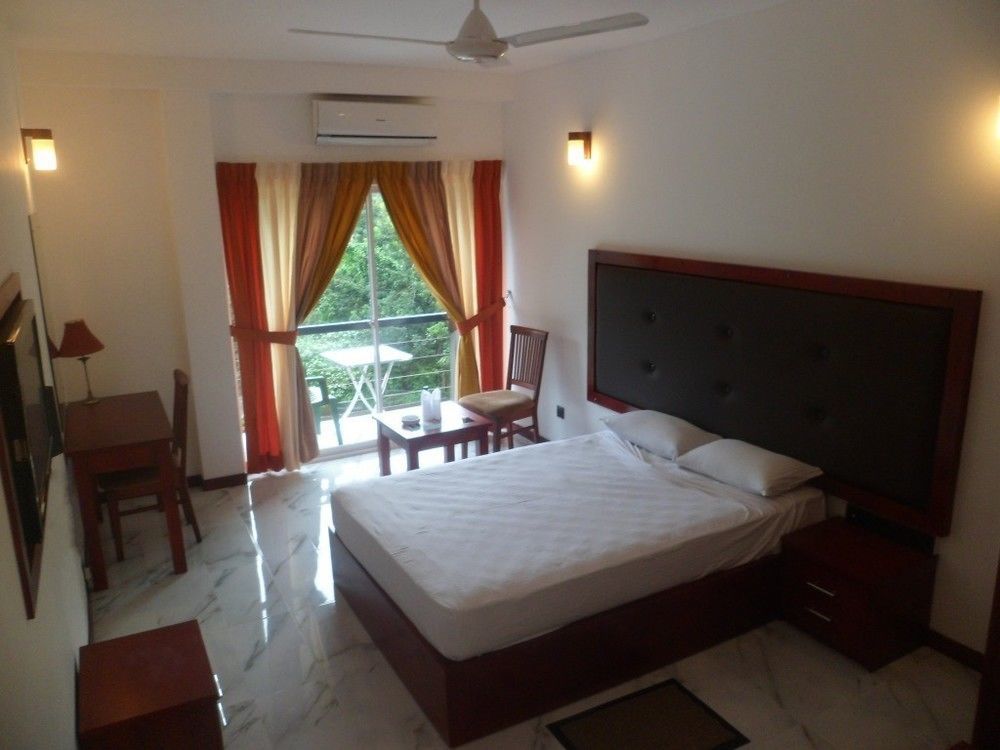 Milano Grand Hotel Dambulla Luaran gambar